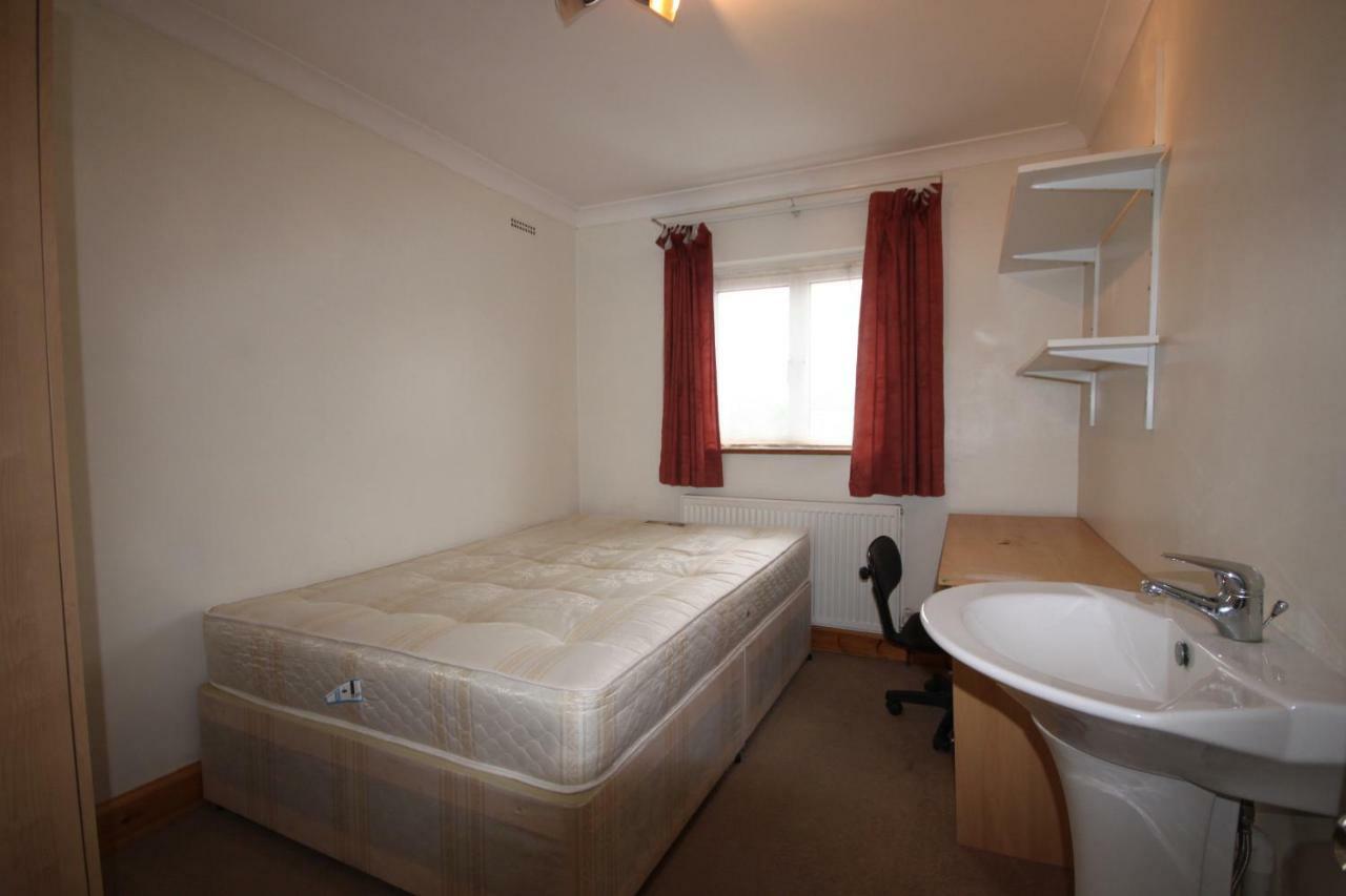 Draycott Bed & Breakfast Лондон Екстериор снимка